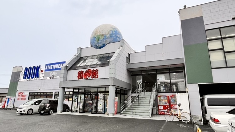 積文館書店 小田部店